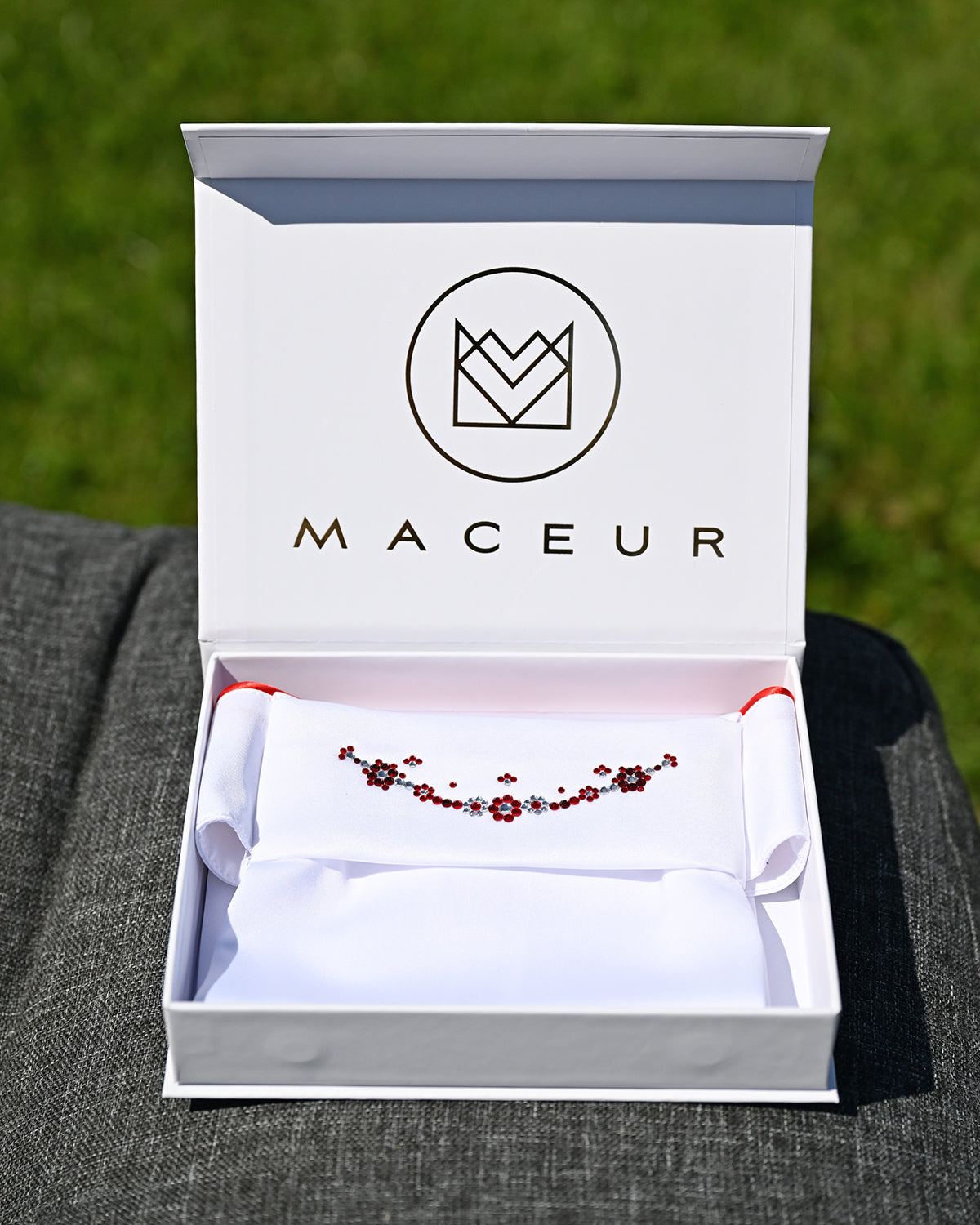 MACEUR plastron